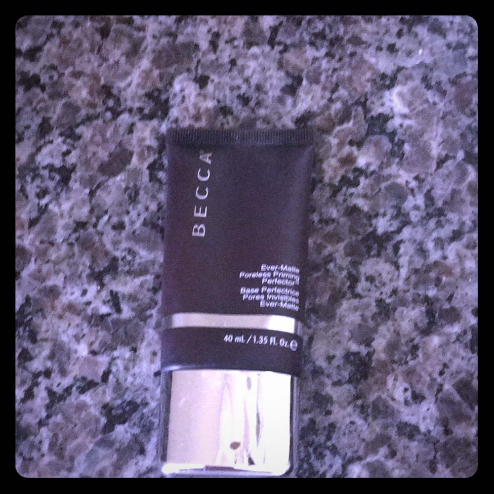 Becca ever matte poreless primer